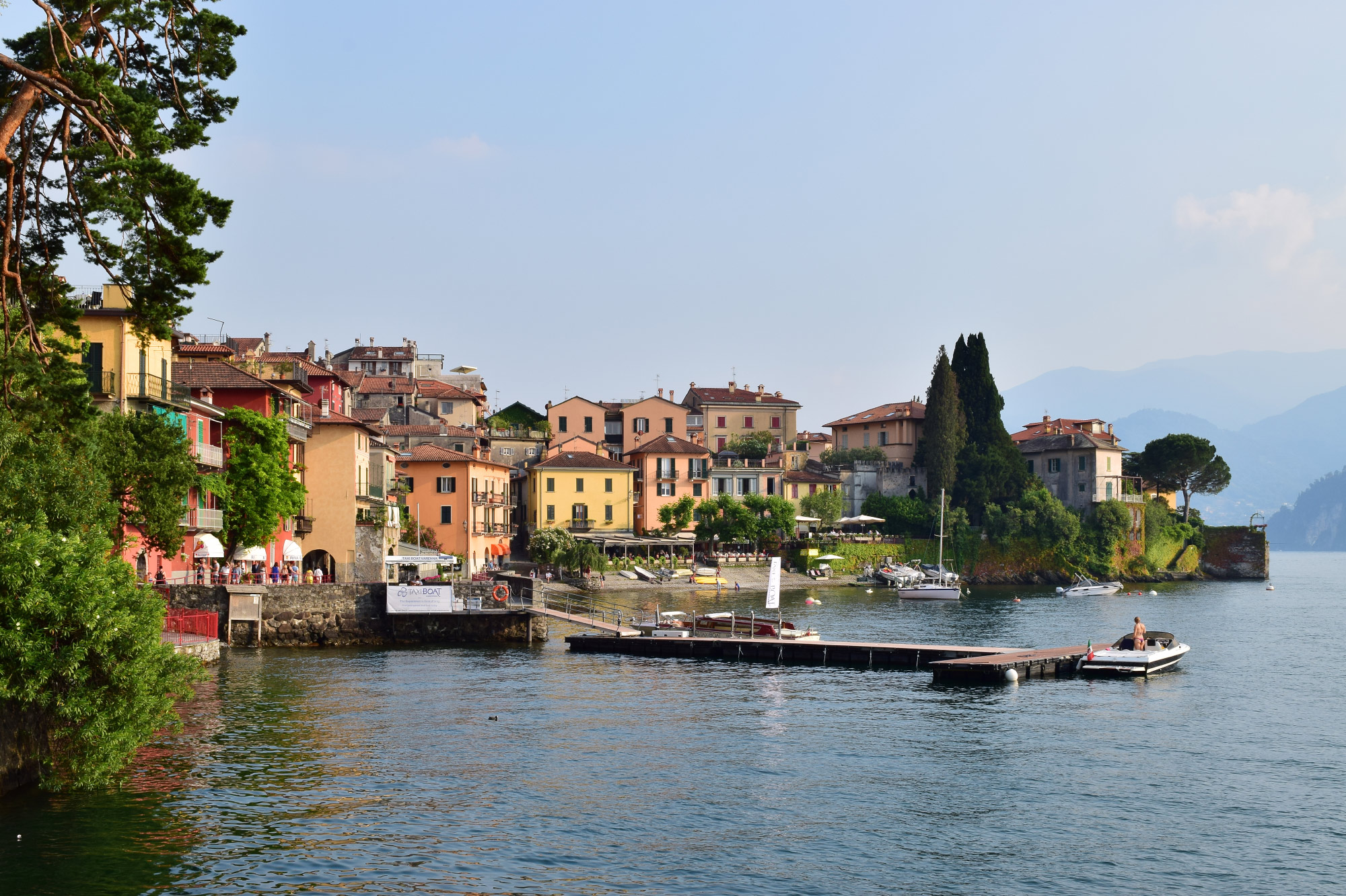 Varenna (Photo license: CC-BY-SA 3.0)